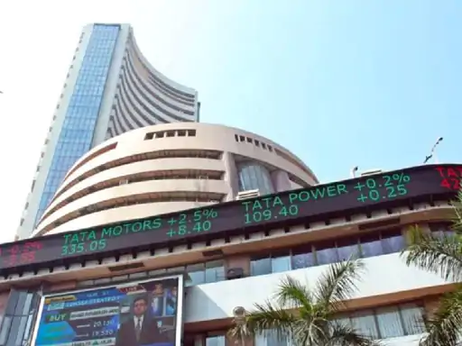 सेंसेक्स 50 अंक ऊपर 83,500 पर कारोबार कर रहा:निफ्टी में 20 अंक की तेजी |
